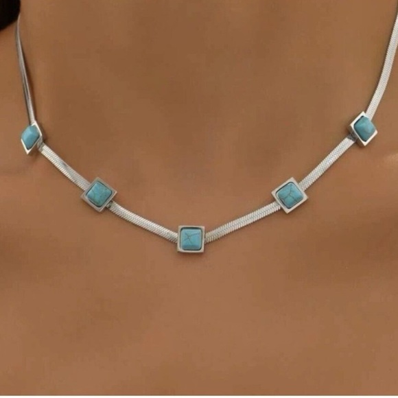 Unbranded Jewelry - SILVER Plated turquoise Herringbone necklace Snake Womens Jewelry Fishbone